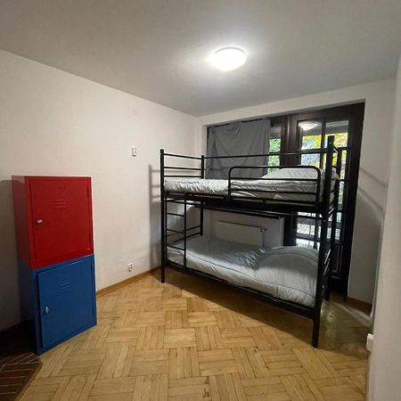 Eden Life Vandrehjem Warszawa Eksteriør billede